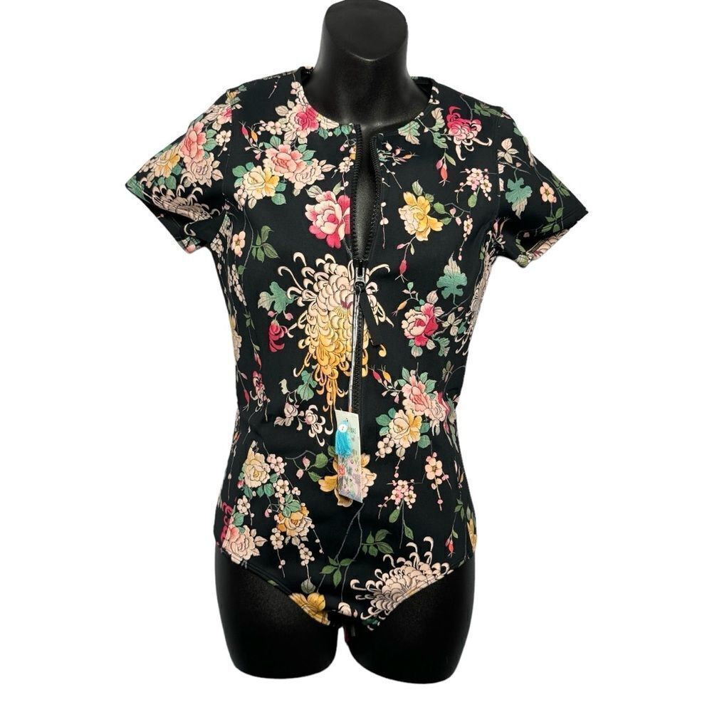 Johnny Was Black Floral Neoprene One-Piece Swimsuit Size Small New Slimming
